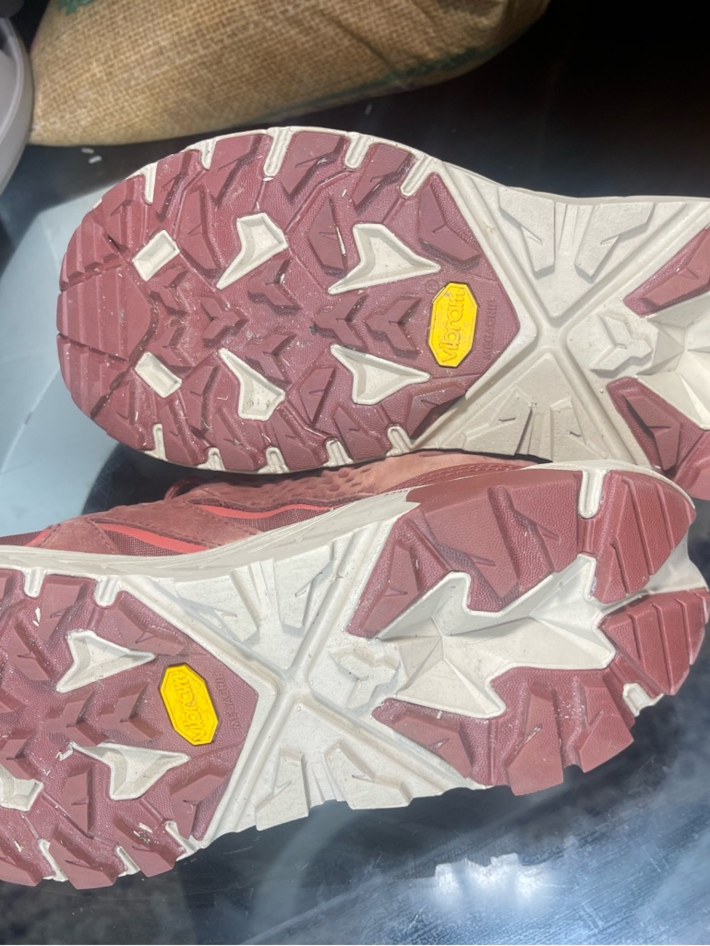 Hoka One Women's Brown Cherry Mahogany Anacapa Low Hiking Running Shoes 8.5B - Picture 4 of 5